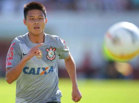 Zizao vai ver Seleção e gera saudosismo e piadas: “gandula?”