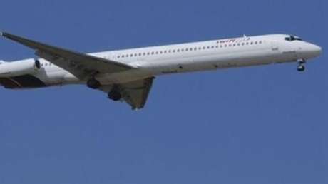 Autoridades confirmam que perderam contato com avião após decolagem