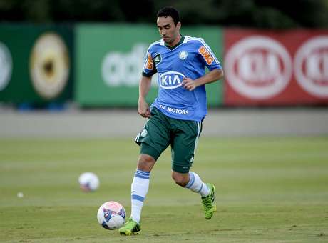 Tiago Alves deixa o Palmeiras e se aproxima da Ponte Preta