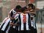 Andr� e Bernard brilham, e Atl�tico-MG vence Boa Esporte 29 de janeiro de 2012 � 18h58 � atualizado �s 21h03 Reduzir Normal Aumentar Imprimir Not�cia Fotos   Andr� foi um dos destaques na estreia do Atl�tico-MG neste domingo. Foto: Maur�cio de Souza /Gazeta Press