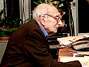 O antrop�logo franc�s Claude L�vi-Strauss em seu anivers�rio de 100 anos, dia 28 de novembro de 2008. Foto: AFP