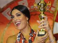 Juliana Paes foi coroada rainha da Viradouro e recebeu homenagem. Foto: Divulgação