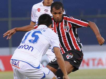 Com o resultado, o time brasileiro se reabilita da derrota sofrida para o Once Caldas na rodada anterior do Grupo 2 da Copa Libertadores, assumindo a segunda posi��o da chave. Foto: AFP