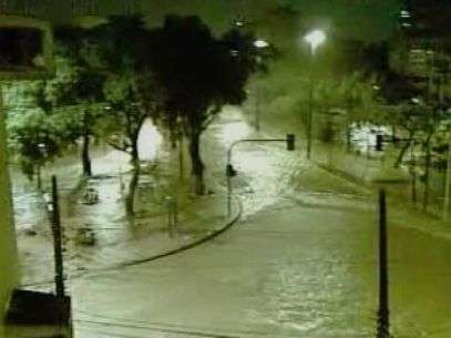 Assista à inundação nas ruas do Rio. Foto: Reprodução