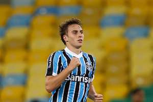 Grêmio mantém cautela e prega respeito contra Coritiba