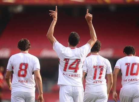 São Paulo x Cruzeiro: Terra acompanha minuto a minuto