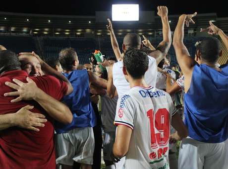 OFF - Com Joinville, SC pode igualar SP e superar Rio na Série A