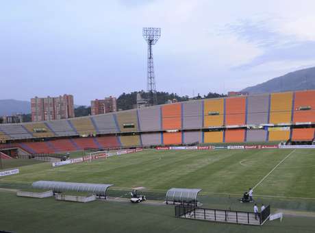 São Paulo se previne e poderá fazer treino em estádio