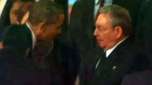 Veja momento histórico em que Obama cumprimenta Raúl Castro