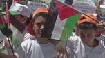 Crianças vão às ruas pedir paz em Gaza