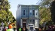 Casa de 139 anos é transportada inteira para outro endereço em San Francisco