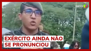 Homem com uniforme do Ex&eacute;rcito d&aacute; prazo de 72 horas para bolsonaristas removerem barracas de quartel