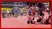 Families trade punches at the Disney park;  see moment