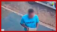 Entregador arremessa encomenda de cliente no ch&atilde;o e percebe que est&aacute; sendo filmado