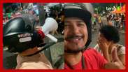 Motoboy innovates by using a megaphone to call late passengers in RJ
