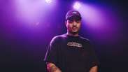 Meet the rapper who conquered Rio de Janeiro!  Watch VND on Showlivre