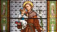 Avoid arguments in your relationship with the help of Santo Antônio!