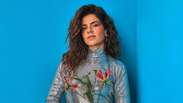 Start your Friday with Mariana Aydar's forró