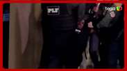 The protester against the 6x1 scale is removed from the room of representatives