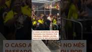 Universitário é recebido com festa em bar onde trabalha após ser baleado por engano #shorts