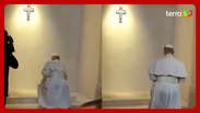 Papa Leão XIV visita túmulo de Francisco em basílica em Roma