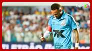 Neymar pede desculpas por expulsão após gol de mão e assume culpa por derrota do Santos