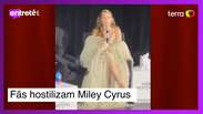 Miley Cyrus harassing fans in a film festival thinking it was a show