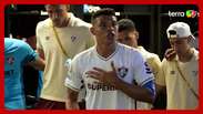 Thiago Silva se emociona em discurso ao lembrar de perda do padrasto: 'Não deixar para depois'