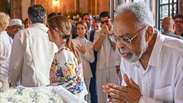 Gilberto Gil se despede de Preta Gil com foto beijando a filha: ‘Até os próximos 50 bilhões de anos’