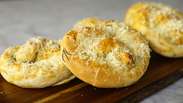 Tastemade apresenta: Pretzel de Parmesão e Alecrim Recheado