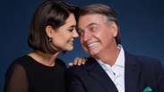 Michelle Bolsonaro posta mensagem bíblica após prisão domiciliar de Bolsonaro: 'Deus é Juiz'
