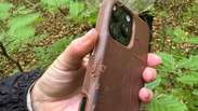 Celular fica intacto após despencar de avião a mais de 800 metros de altura enquanto fazia gravação
