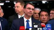 Fl&aacute;vio Bolsonaro diz que Moraes proferiu voto por 'vingan&ccedil;a' e acusa ministro de manipula&ccedil;&atilde;o