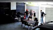 Bandidos se passam por policiais para invadir e roubar casa no DF