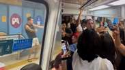 Homens xingam mulheres após serem expulsos de vagão feminino do metrô no Rio de Janeiro