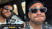 Cotado para voltar a jogar, Neymar se declara ao carnaval com dancinha dentro de carro: &lsquo;Gosto memo&rsquo;