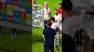 Neymar reconhece que errou ao discutir com torcedor do Santos: 'Pe&ccedil;o desculpa a quem se ofendeu'