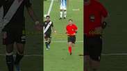 'Segura a camisa do defensor em todo momento': ou&ccedil;a &aacute;udio do VAR de gol anulado do Vasco