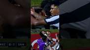 Neymar abra&ccedil;a Robinho Jr ap&oacute;s marcar gol #shorts