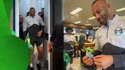 Ap&oacute;s convoca&ccedil;&atilde;o inesperada, Weverton &eacute; recebido com aplausos, decora&ccedil;&atilde;o e presente no Gr&ecirc;mio