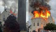 Inc&ecirc;ndio atinge igreja centen&aacute;ria na Serra Ga&uacute;cha