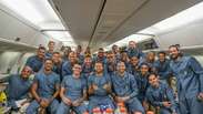 Sele&ccedil;&atilde;o Brasileira embarca rumo aos Estados Unidos para disputar a Copa do Mundo