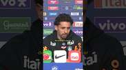 Marquinhos relembra dor da Copa de 22 ao consolar Gabriel Magalh&atilde;es ap&oacute;s final da Champions#shorts
