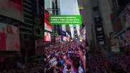 Torcedores da Argentina tomam a Times Square antes da estreia na Copa do Mundo #shorts