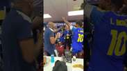 Rei e rainha da Holanda caem na dan&ccedil;a com jogadores de Cura&ccedil;ao ap&oacute;s empate hist&oacute;rico na Copa #shorts