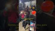 Cachorro de resgate ajuda a salvar homem preso sob escombros ap&oacute;s terremotos na Venezuela #shorts