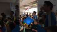 Torcida do Jap&atilde;o em SP vai &agrave; loucura ap&oacute;s equipe abrir o placar contra o Brasil