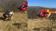 Idoso passa mal em trilha e precisa ser resgatado de helic&oacute;ptero pelo Corpo de Bombeiros