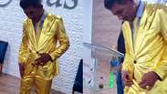 &lsquo;Var&atilde;o de ouro&rsquo;: Pastor se veste todo de dourado e viraliza nas redes sociais