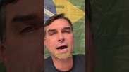 Fl&aacute;vio Bolsonaro sobre decis&atilde;o de Moraes: 'Quer tirar meu pai da domiciliar' #shorts